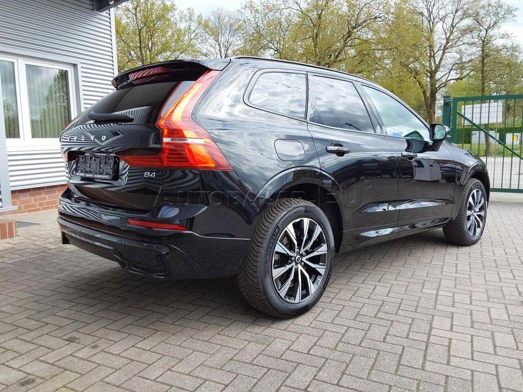 Volvo XC60 B4 Diesel Plus Dark A/T
