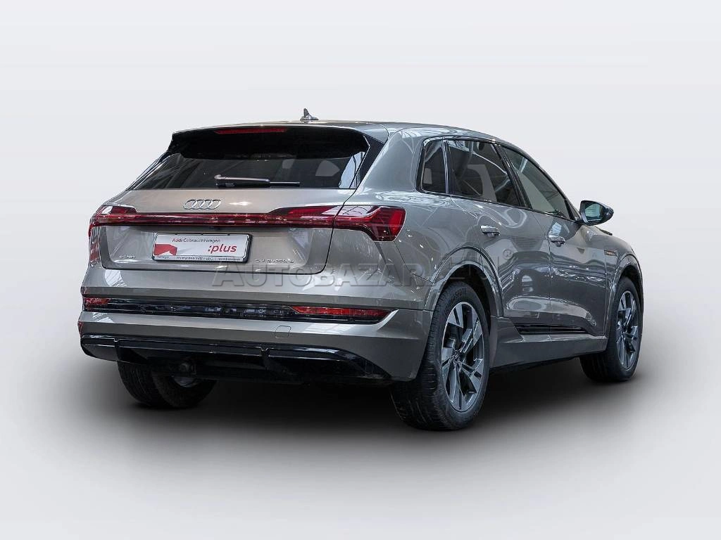 Audi E-tron 50 quattro S line