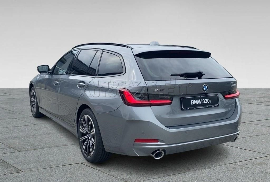 BMW rad 3 Touring 330i Touring xDrive A/T