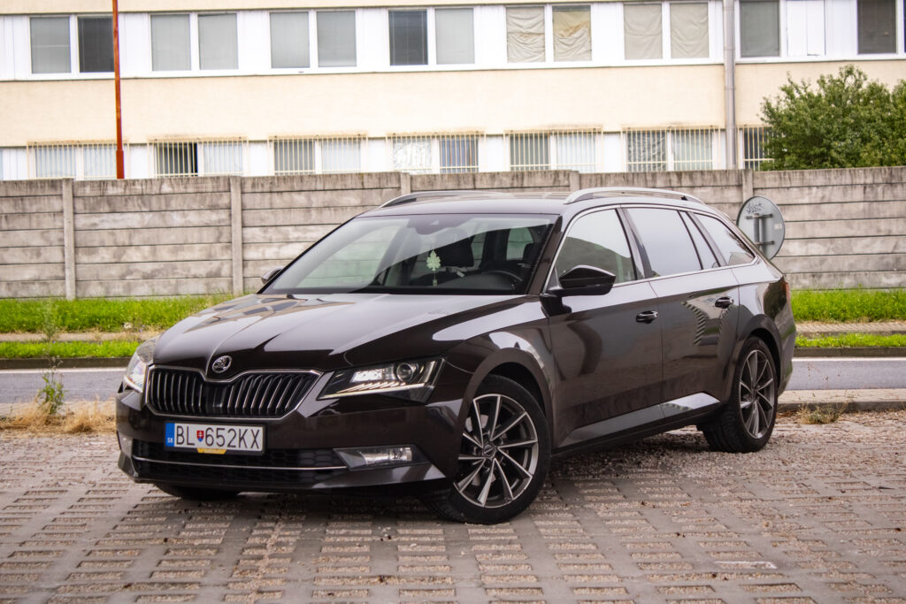Škoda Superb Combi