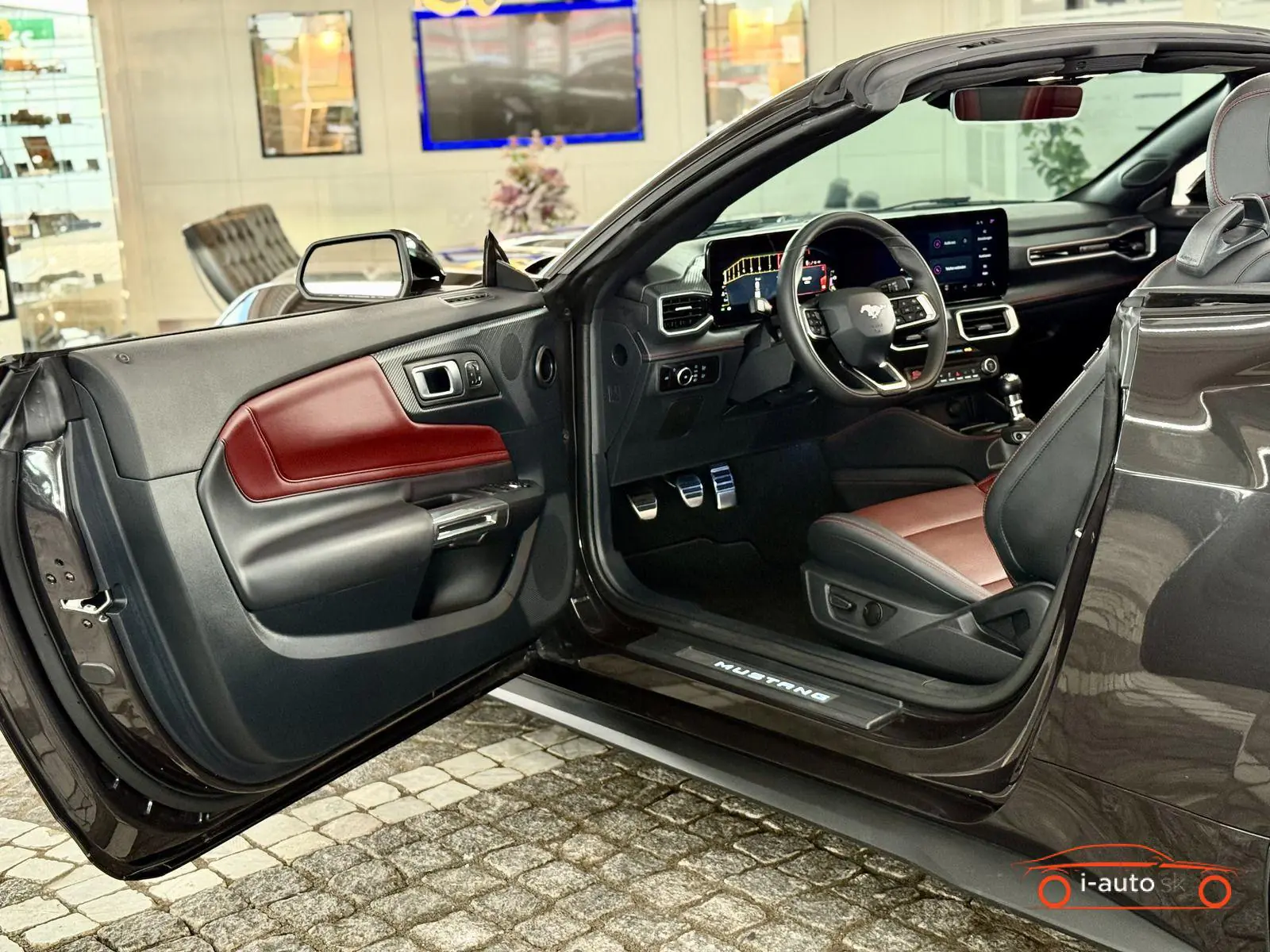 Ford Mustang 2023 na predaj – fotografia 28