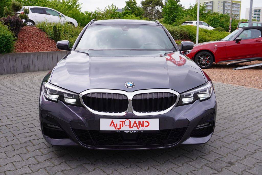 BMW Rad 3 Touring 320d mHEV  A/T