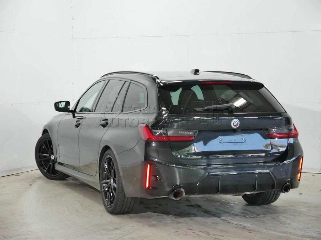 BMW rad 3 Touring 330i Touring A/T