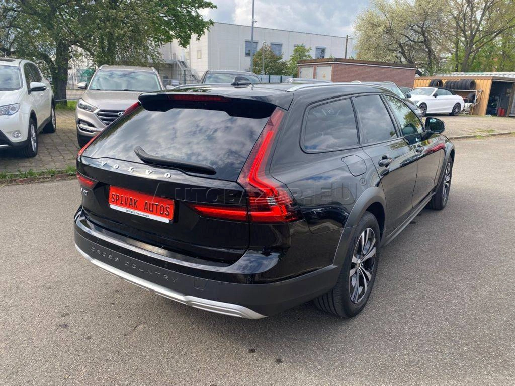 Volvo V90 CC B4 Cross Country Plus AWD A/T