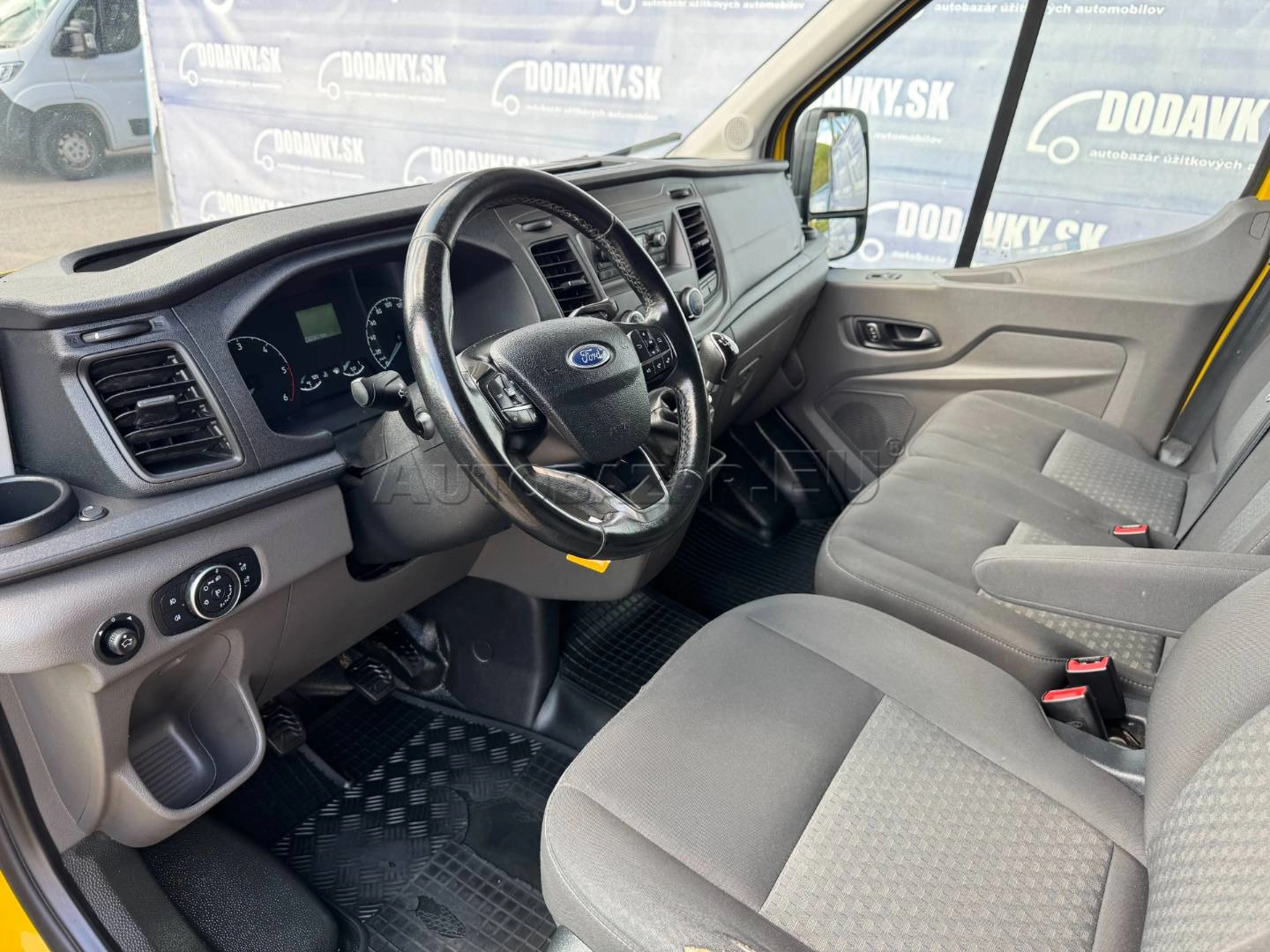 Ford Transit 2020 na predaj – fotografia 19