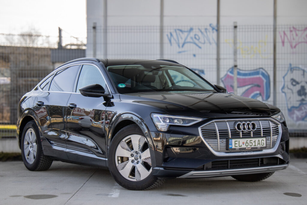 Audi e-tron