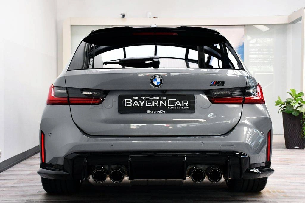 BMW M3 Touring Competition M xDrive A/T