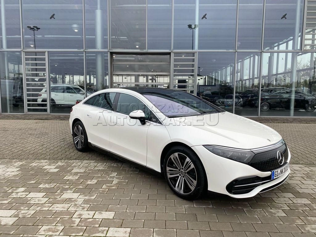 Mercedes EQS Limuzína 245kw Automat