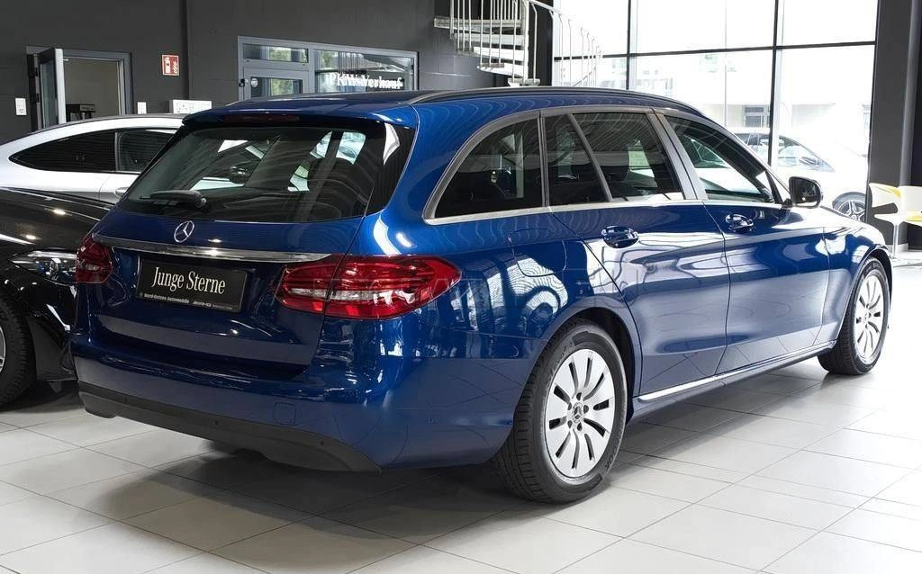 Mercedes-Benz C trieda Kombi 220 d A/T