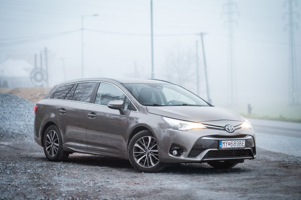 Toyota Avensis Combi