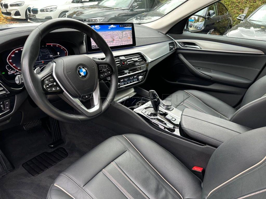 BMW Rad 5 530d mHEV A/T