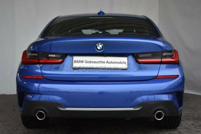 BMW Rad 3 330i A/T