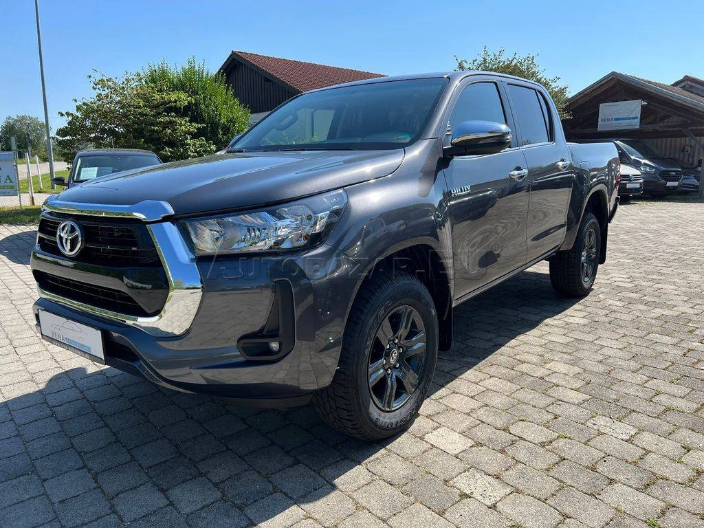 Toyota Hilux 4WD A/T