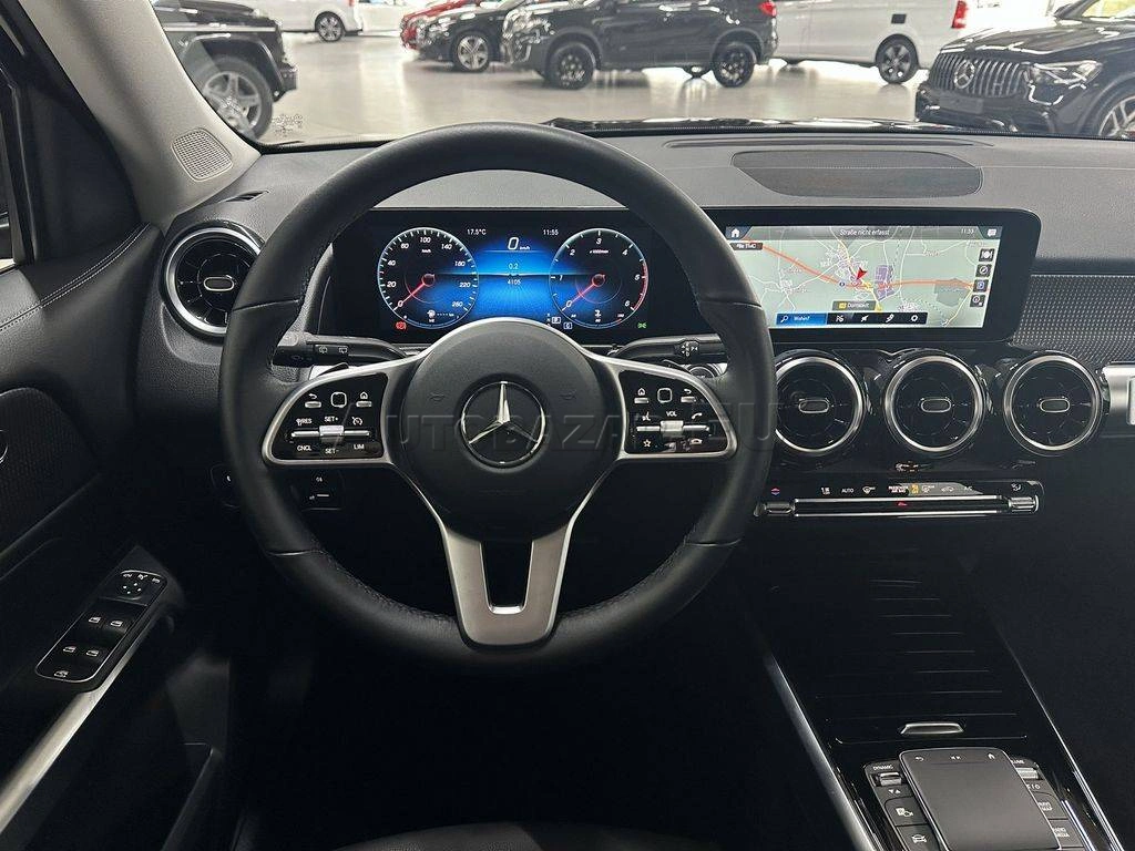 Mercedes-Benz GLB 200d A/T