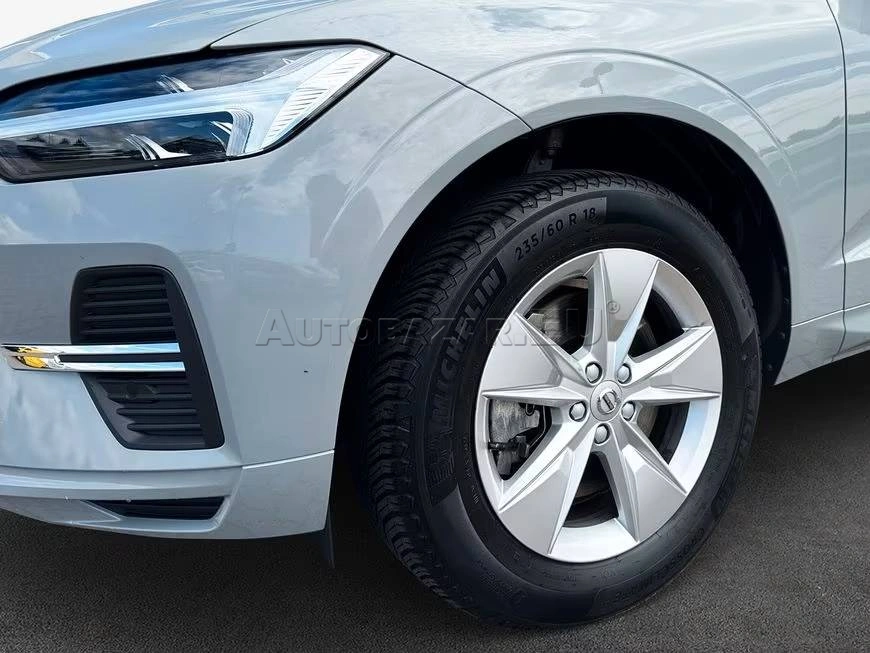 Volvo XC60 2.0 B4 mHEV Core A/T