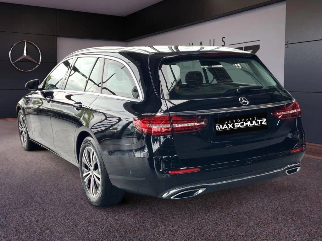 Mercedes-Benz E trieda Kombi 300 d mHEV 4MATIC A/T