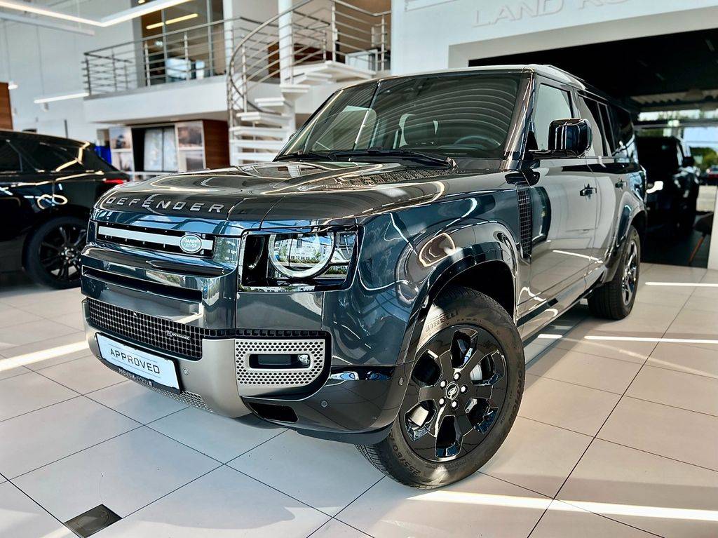 Land Rover Defender 130 3.0D I6 D250 MHEV X-Dynamic SE A/T AWD