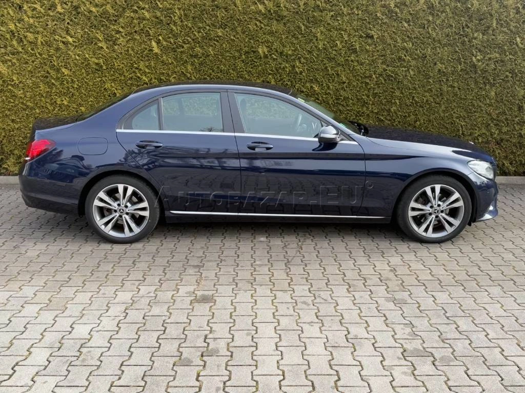 Mercedes-Benz C trieda Sedan 220 d A/T