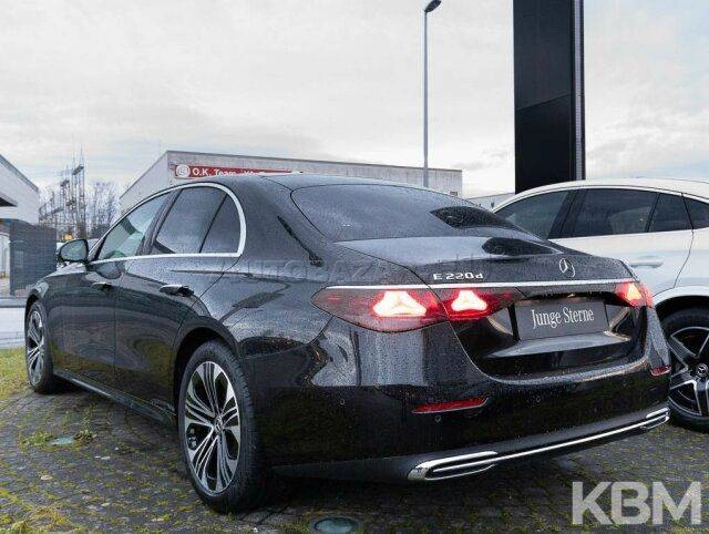 Mercedes-Benz E trieda Kombi 220 d mHEV A/T
