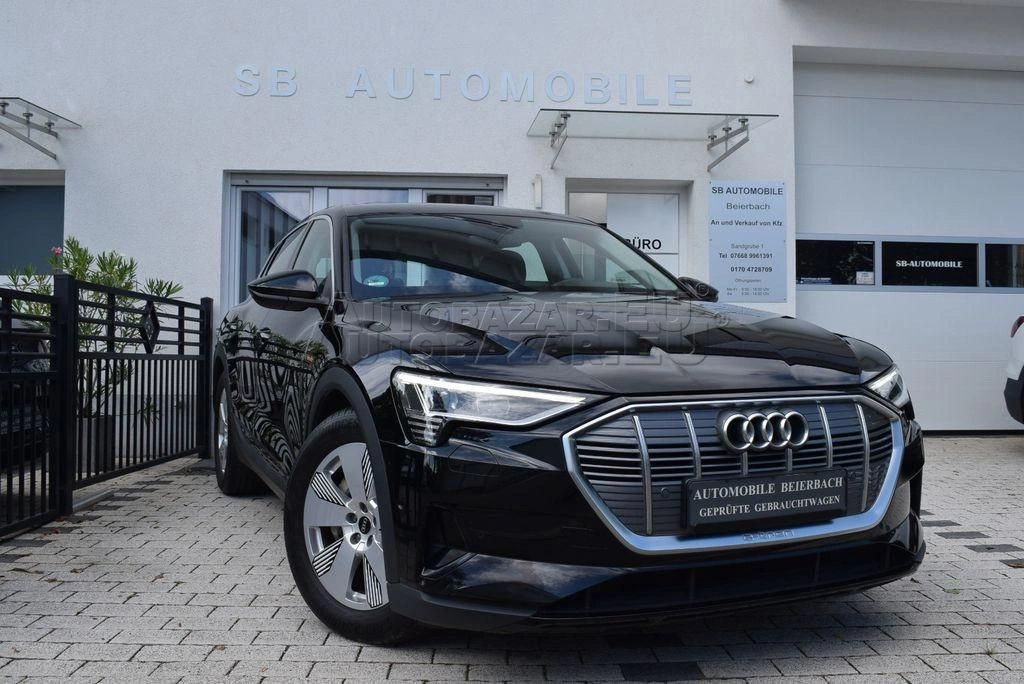 Audi e-tron 50 quattro