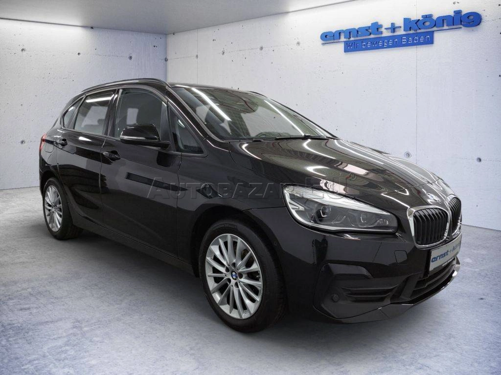 BMW Rad 2 Active Tourer 2   220i A/T