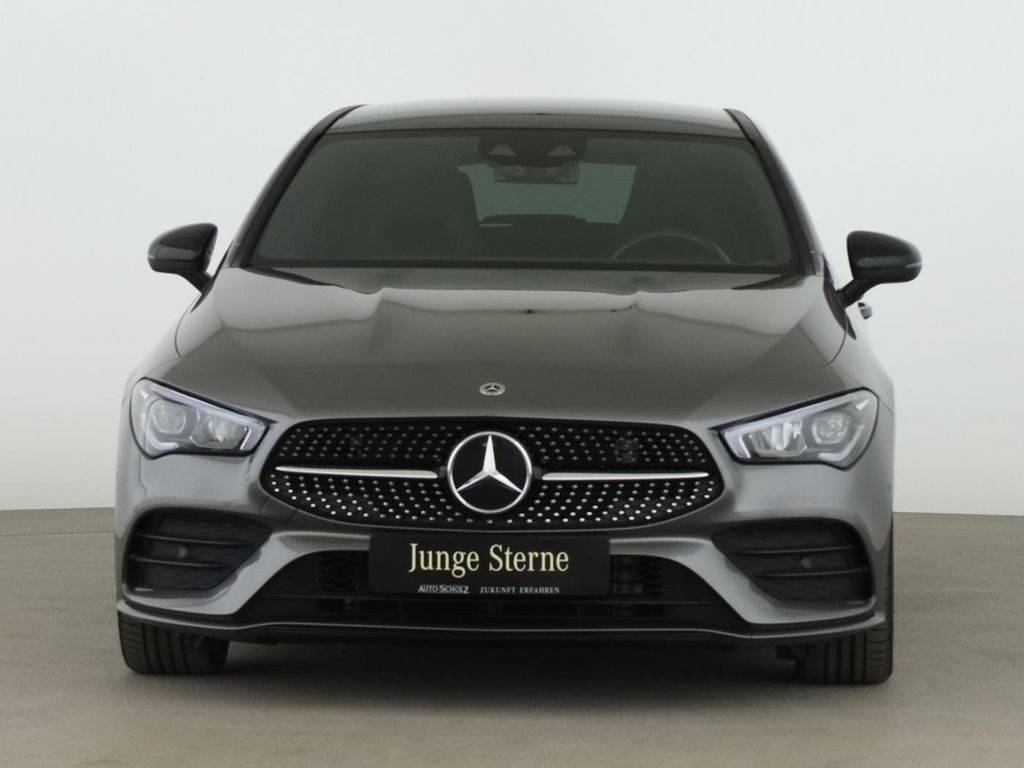 Mercedes-Benz CLA Shooting Brake SB 220 d 4MATIC A/T