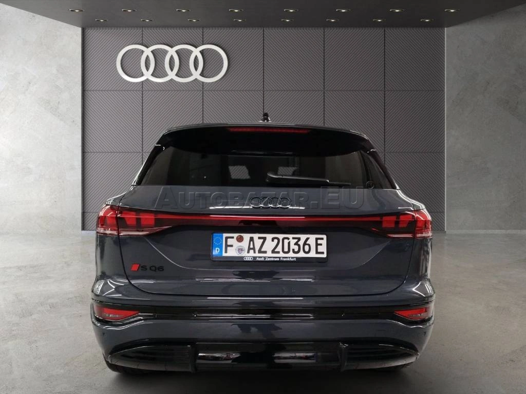 Audi SQ6 e-tron quattro