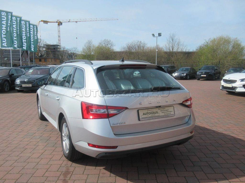 Škoda Superb Combi 2.0 TDI DSG