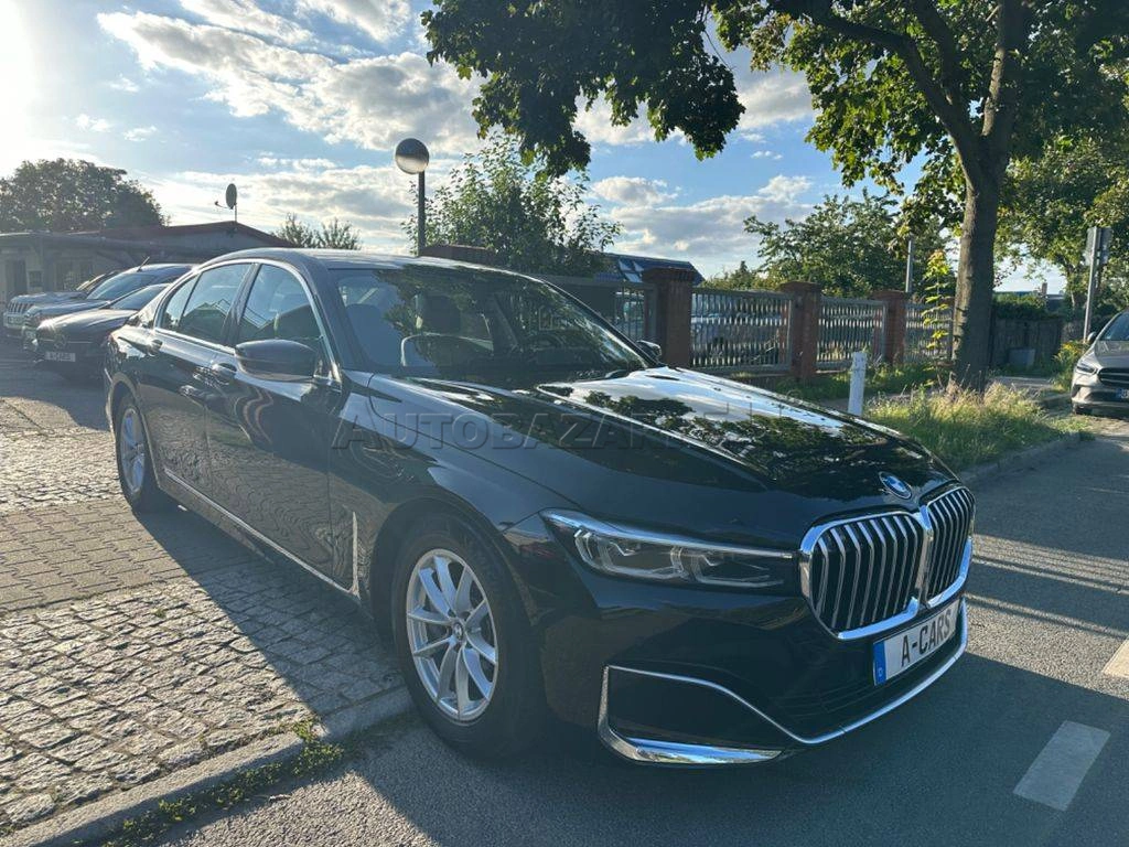 BMW Rad 7 730d mHEV A/T