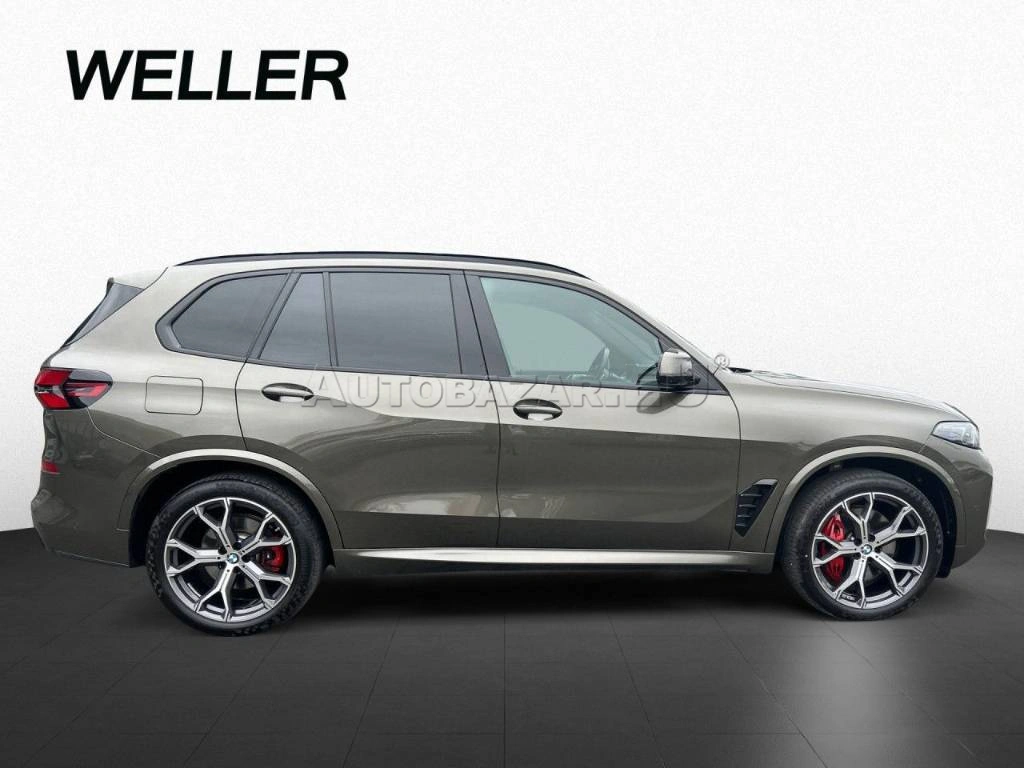 BMW X5 xDrive 40i mHEV A/T
