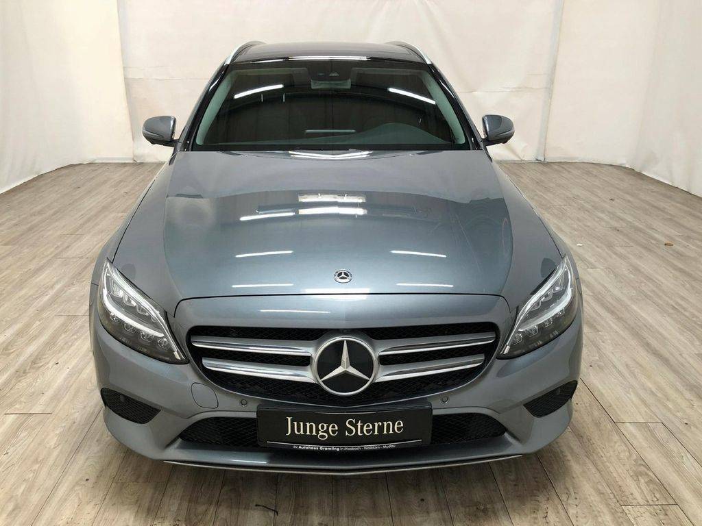 Mercedes-Benz C trieda Kombi 300 d A/T
