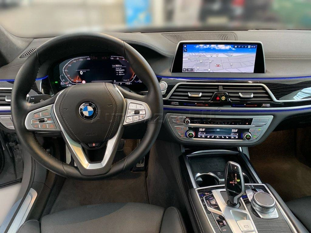 BMW Rad 7 730d mHEV xDrive A/T
