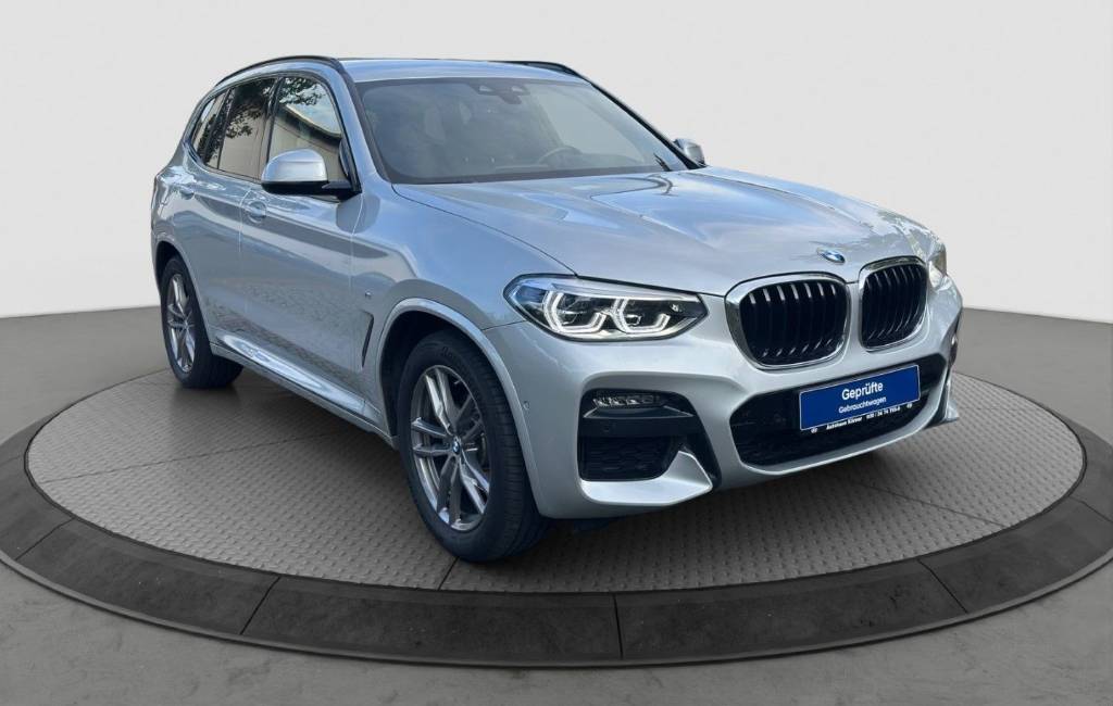 BMW X3 xDrive20i A/T