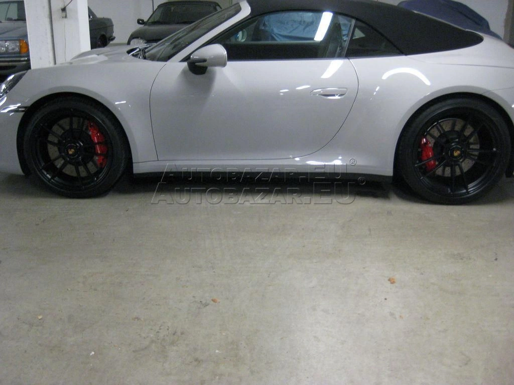 Porsche 911 Carrera Cabrio Carrera GTS Cabrio A/T