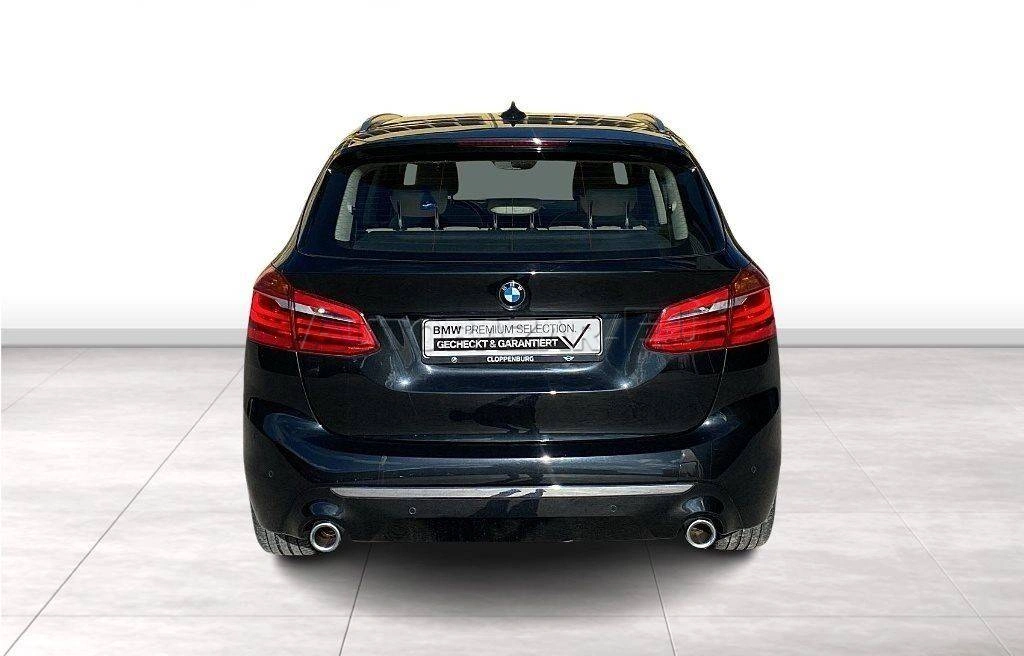 BMW Rad 2 Active Tourer 2   220i A/T