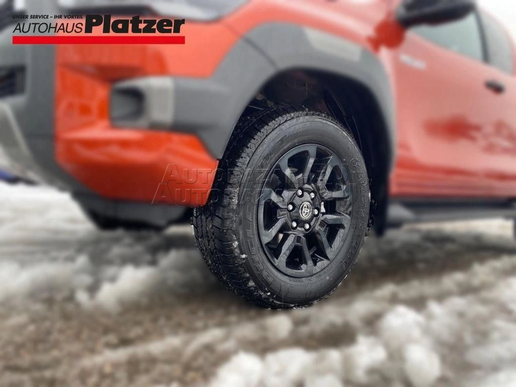 Toyota Hilux DC 2.8 I D-4D Invincible 4x4 A/T