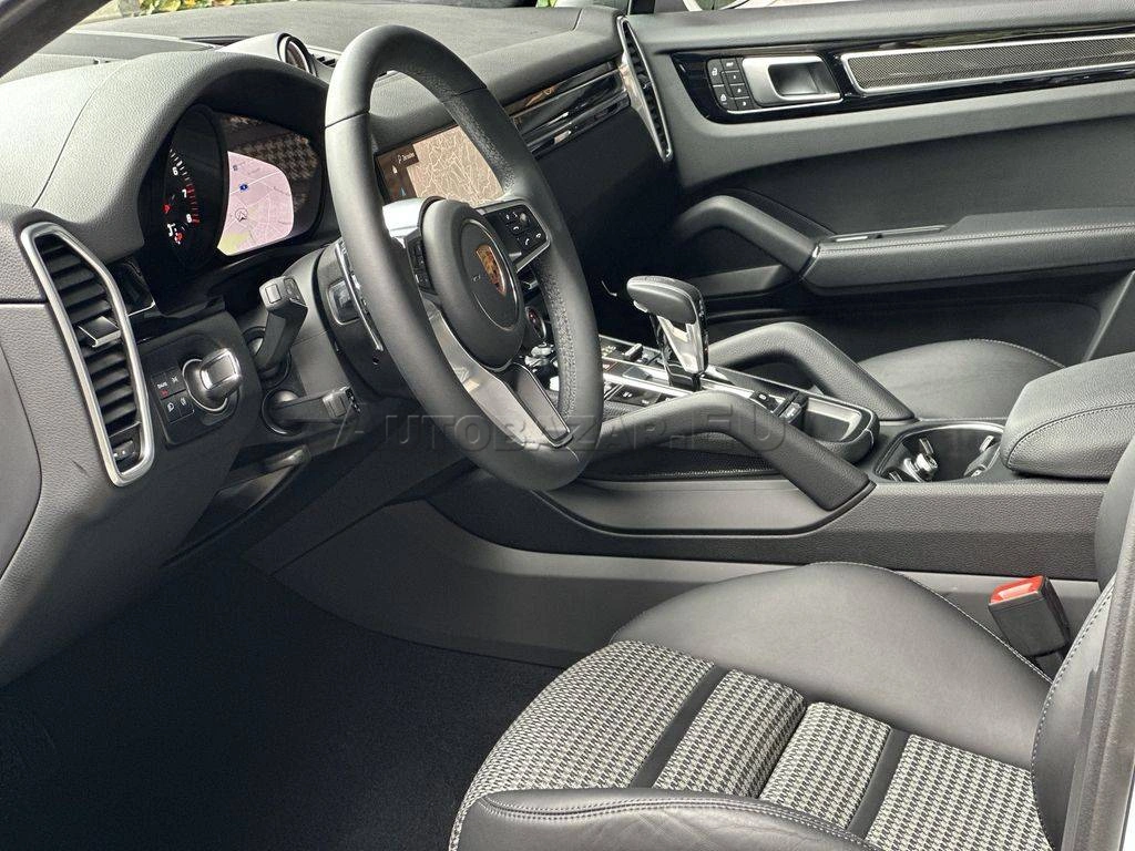 Porsche Cayenne Coupe 4x4 Platinum A/T