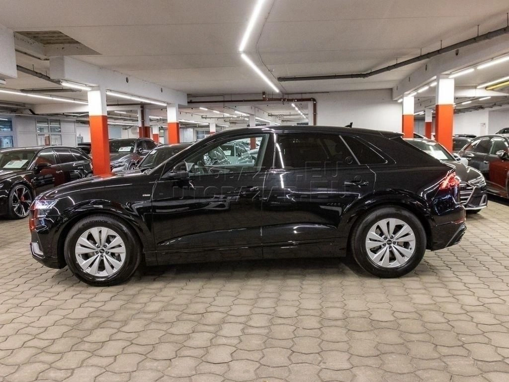 Audi Q8 55 TFSI mHEV quattro tiptronic