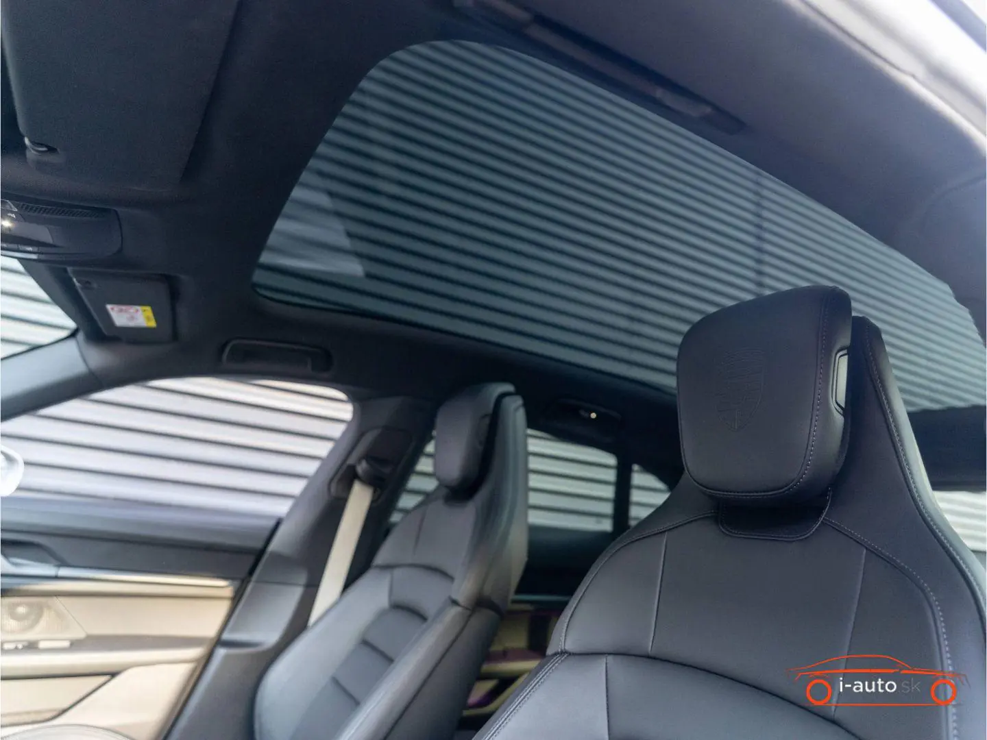 Porsche Taycan 2025 na predaj – fotografia 31