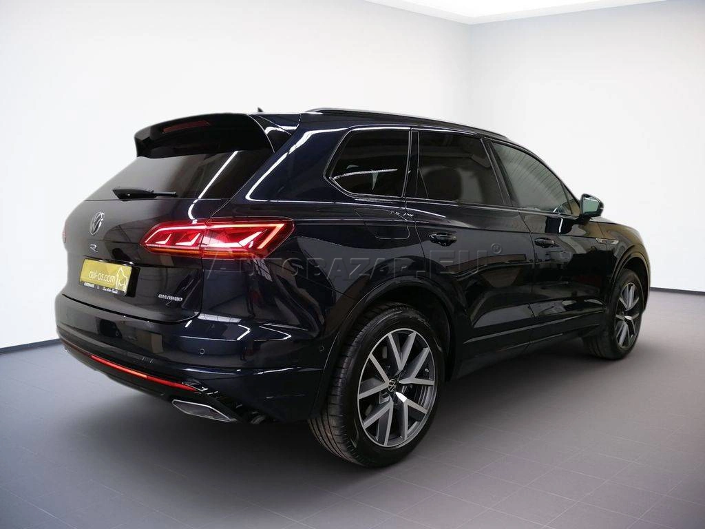 Volkswagen Touareg R 3.0TSI 4M