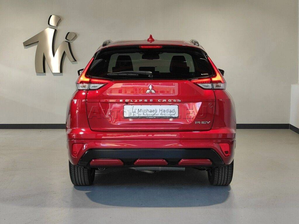 Mitsubishi Eclipse Cross Select 4WD A/T