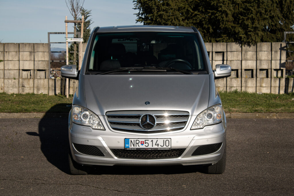Mercedes-Benz Viano