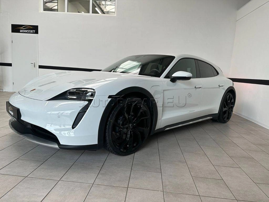 Porsche Taycan 4 Cross Turismo