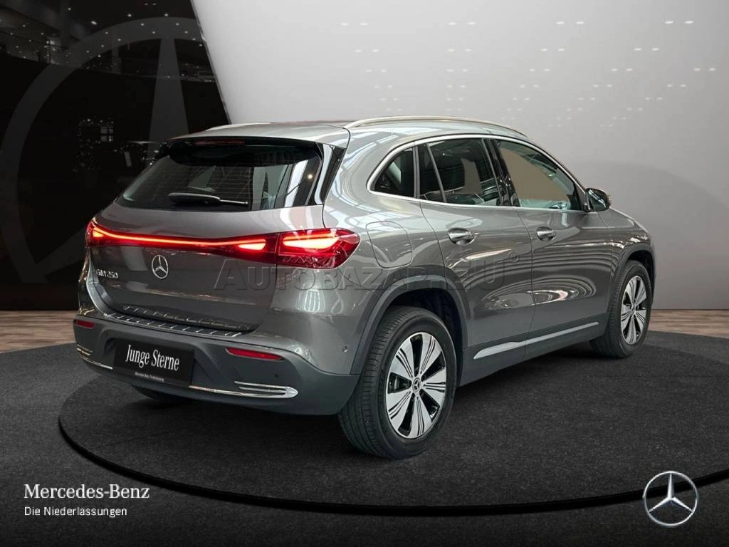 Mercedes-Benz EQA 250+