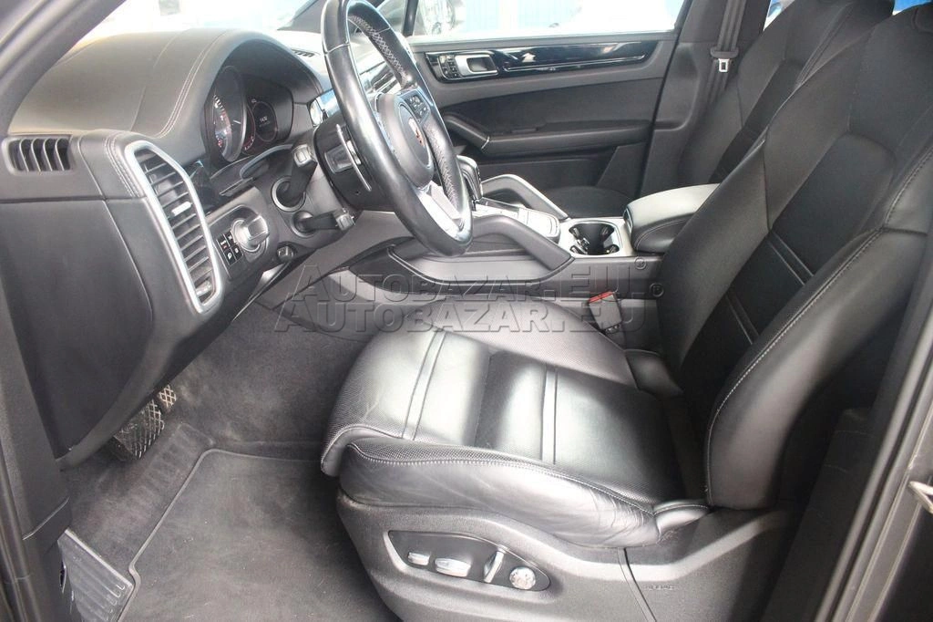 Porsche Cayenne 4x4 A/T