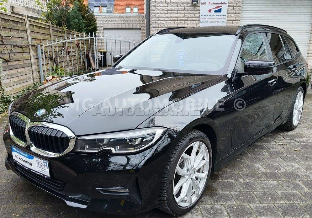 BMW Rad 3 Touring 330d mHEV  xDrive A/T