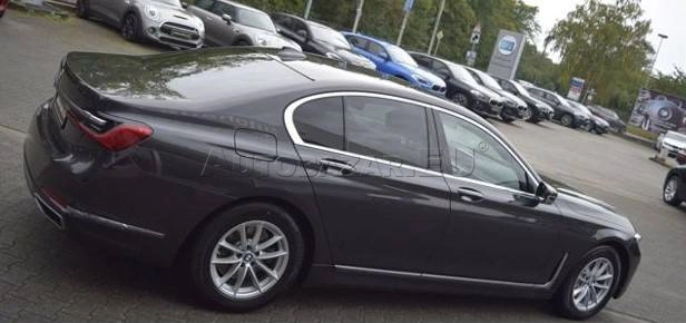 BMW Rad 7 730d A/T