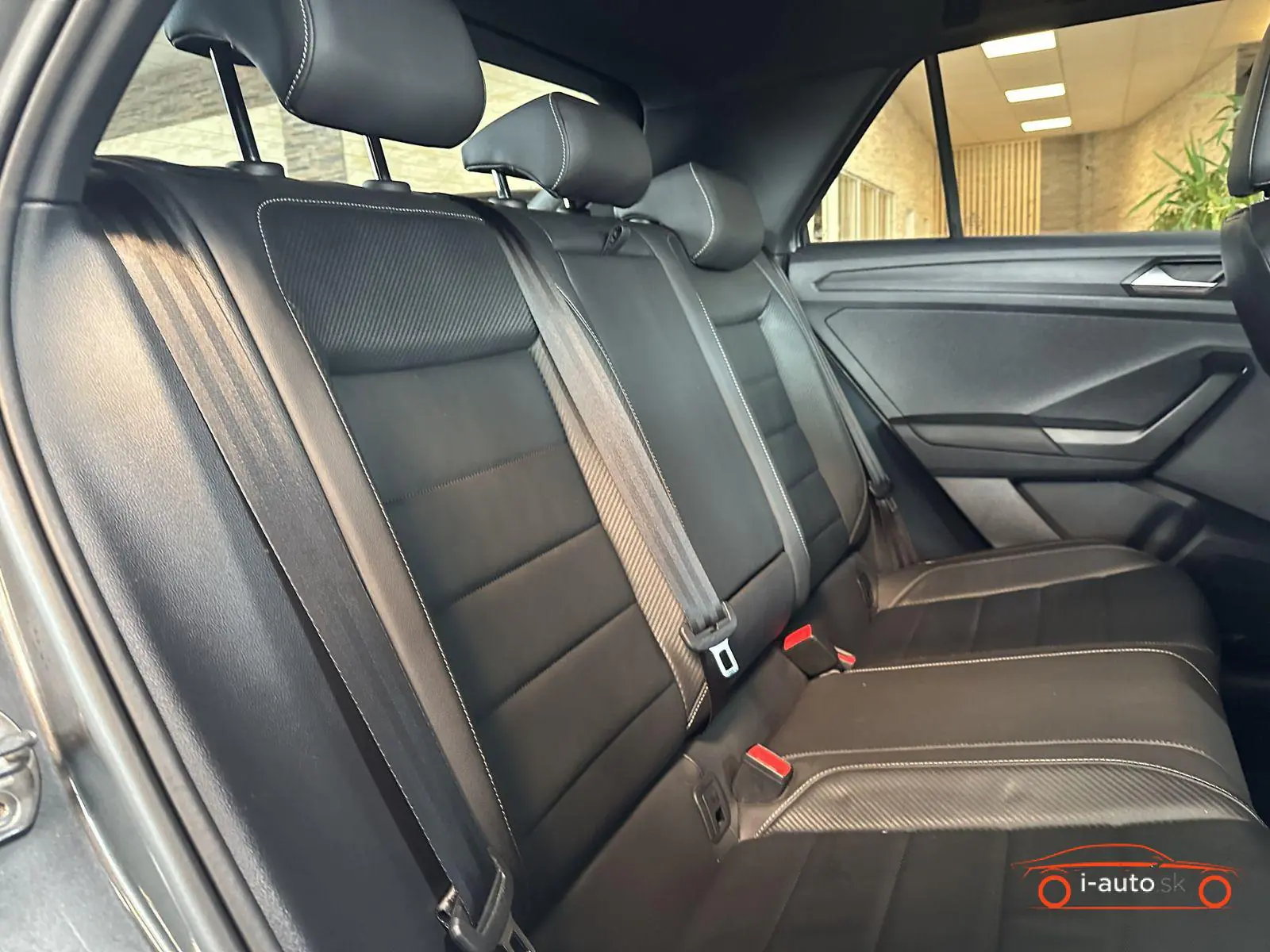 Volkswagen T-Roc 2022 na predaj – fotografia 20