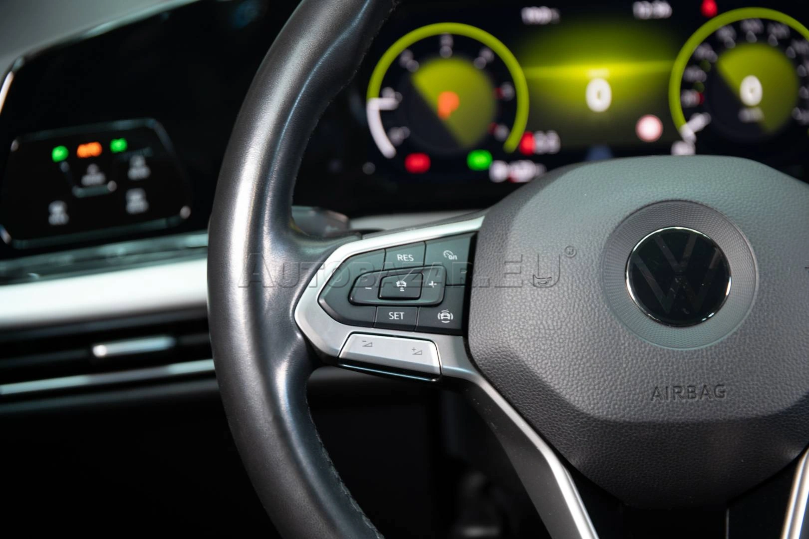 Volkswagen Golf 2022 na predaj – fotografia 18