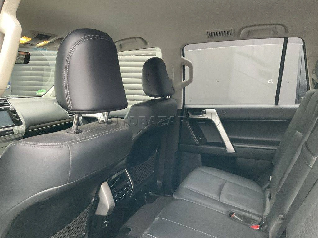 Toyota Land Cruiser 2.8 D-4D Executive A/T